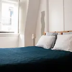 Boho Guesthouse Rooms & Apartments Лиссабон