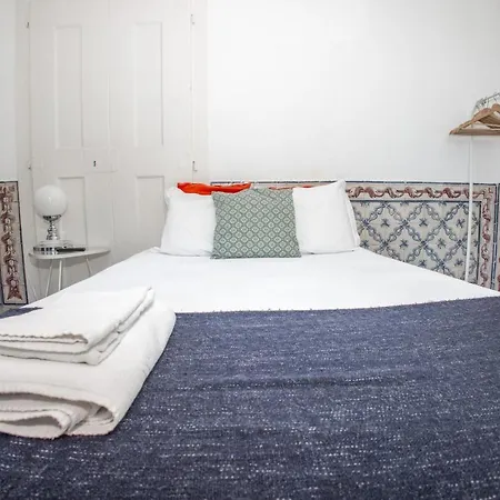 Boho Guesthouse - Rooms & Apartments
