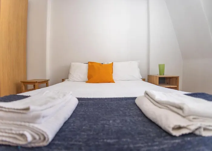 Boho Guesthouse Rooms & Apartments Гостевой дом Лиссабон