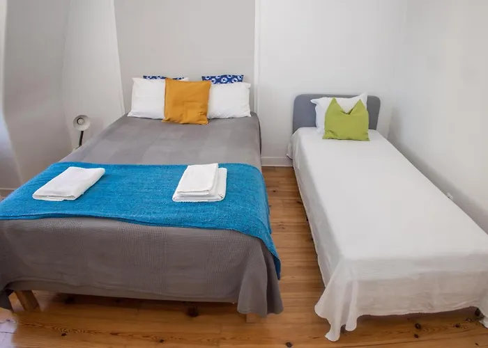 Boho Guesthouse Rooms & Apartments Гостевой дом Лиссабон