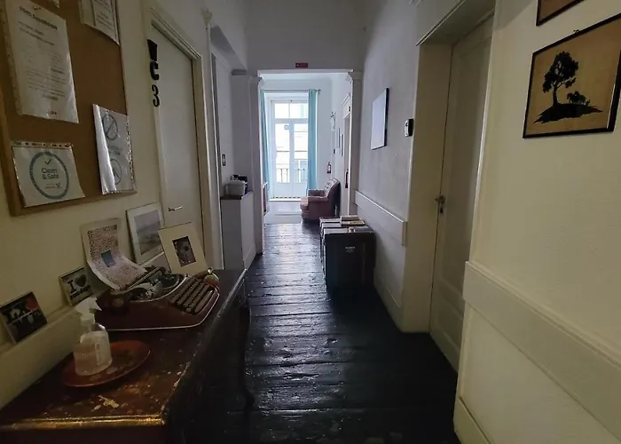 Boho Guesthouse Rooms & Apartments Гостевой дом *