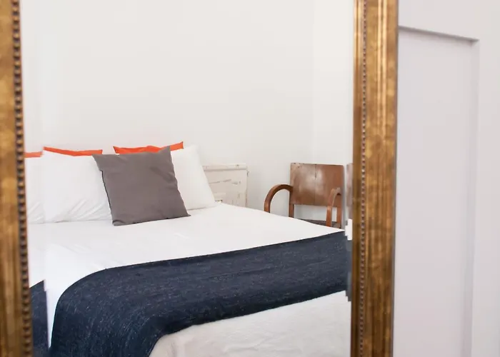 Boho Guesthouse Rooms & Apartments Гостевой дом Лиссабон