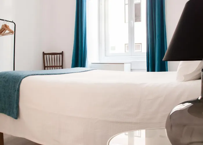 Boho Guesthouse Rooms & Apartments Гостевой дом Лиссабон