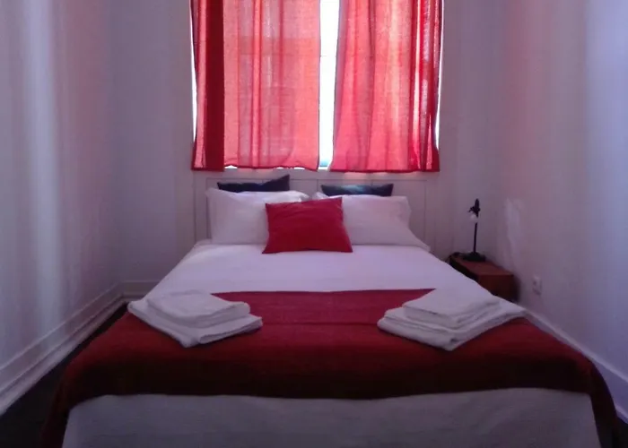 Гостевой дом Boho Guesthouse Rooms & Apartments Лиссабон