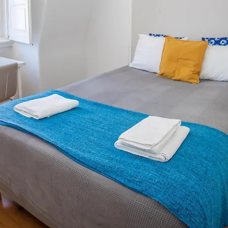 Boho Guesthouse Rooms & Apartments Лиссабон