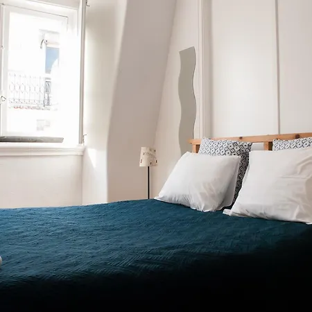 Boho Guesthouse Rooms & Apartments Лиссабон